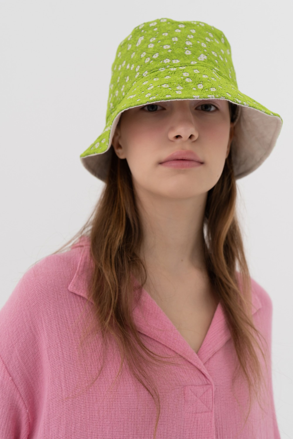 Via Floral bucket hat (green flower)